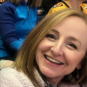 Meet your Posher, April